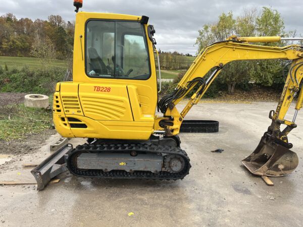 Gummiketten 300x52,5x78W für Takeuchi TB228